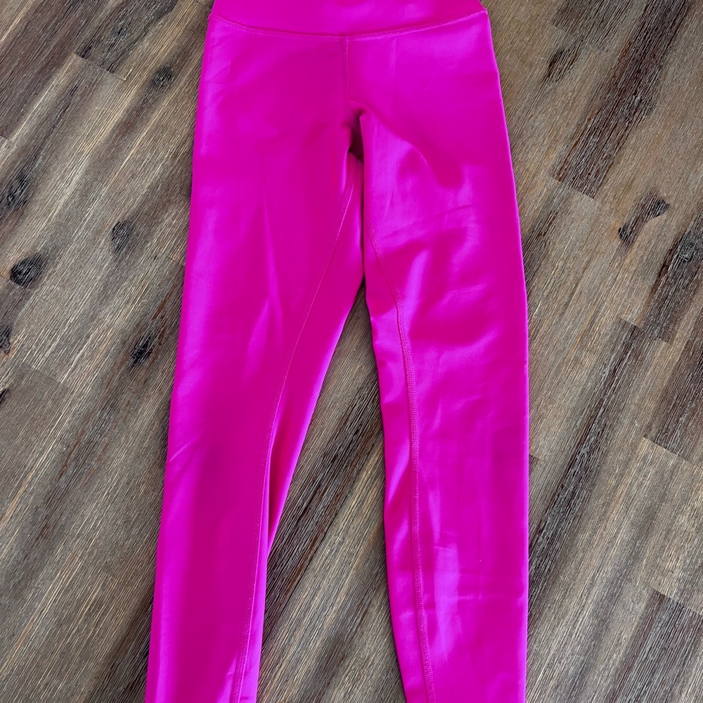 ALO Yoga Neon Pink 7/8 Leggings